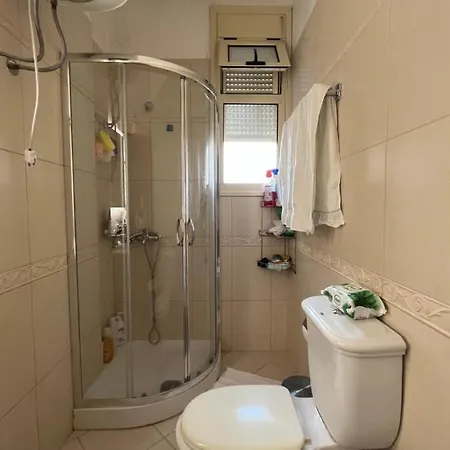In 아파트 Vlorë